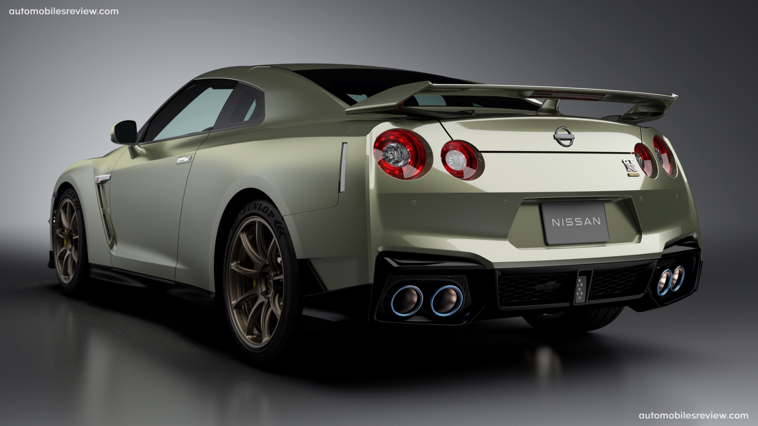 Nissan GT-R