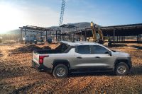 Chevrolet Silverado EV WT (2024) - picture 2 of 24