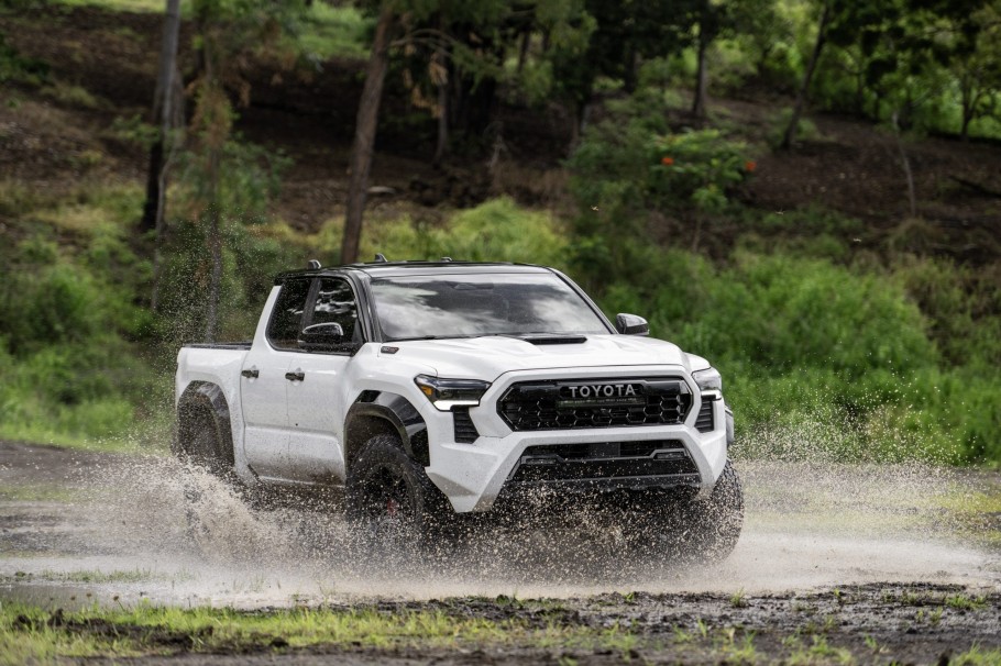 2024 Toyota Tacoma (2023)