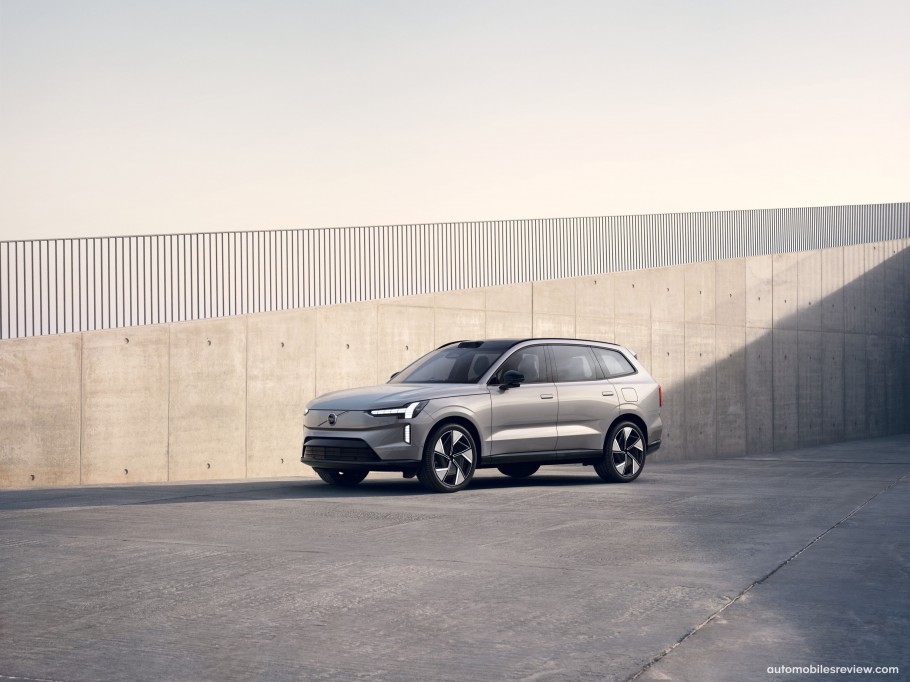 Volvo EX90 (2024)
