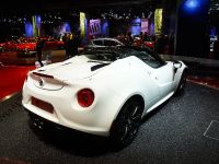 Alfa Romeo 4C Spider Paris 2014 (2014)