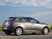 Alfa Romeo Giulietta TCT (2012)