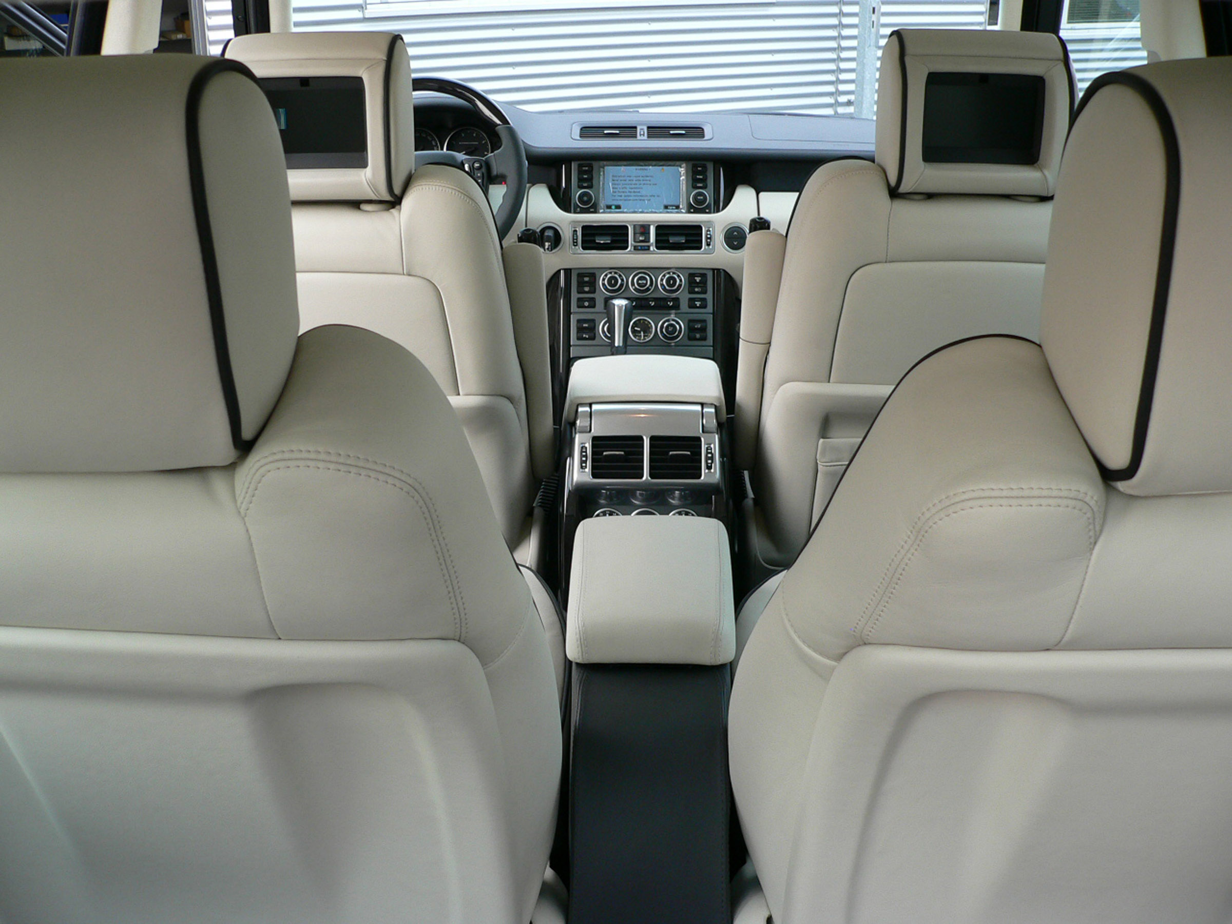 ART Range Rover single seat system