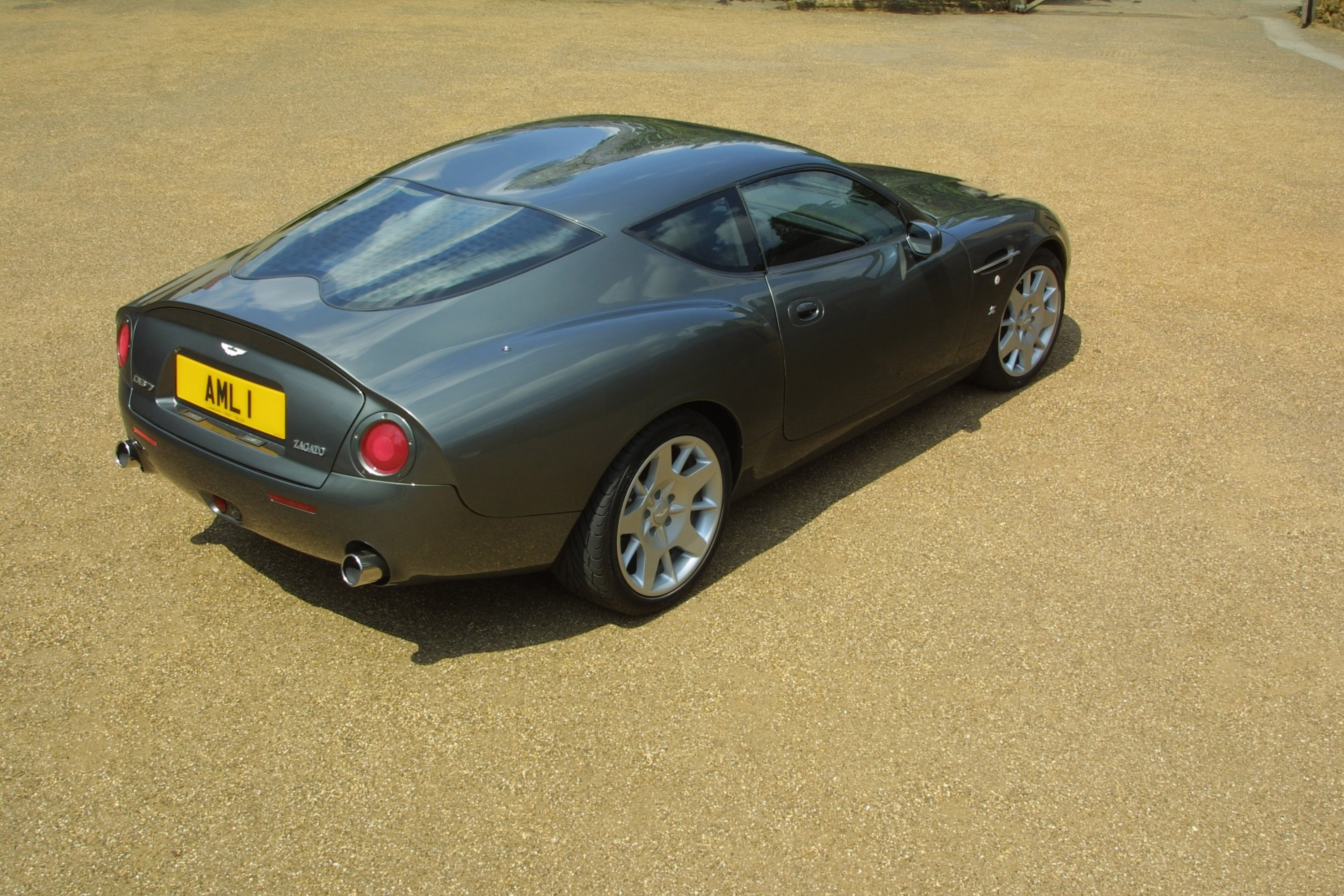 Aston Martin DB7 2002