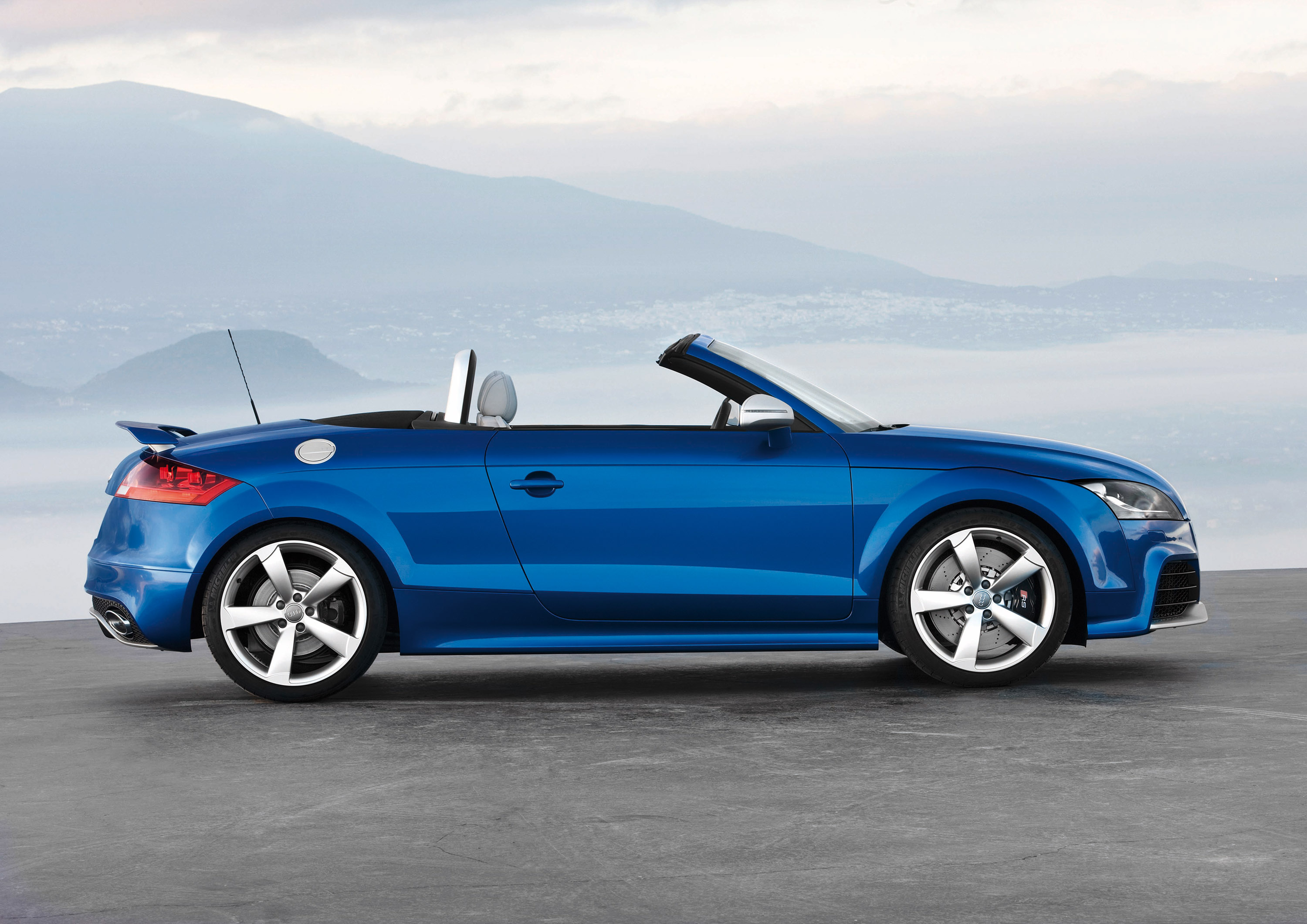 Audi TT RS Roadster