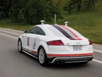 Autonomous Audi TTS Pikes Peak (2010) - picture 5 of 12