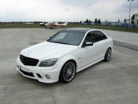AVUS PERFORMANCE Mercedes-Benz C63 AMG (2009) - picture 3 of 10