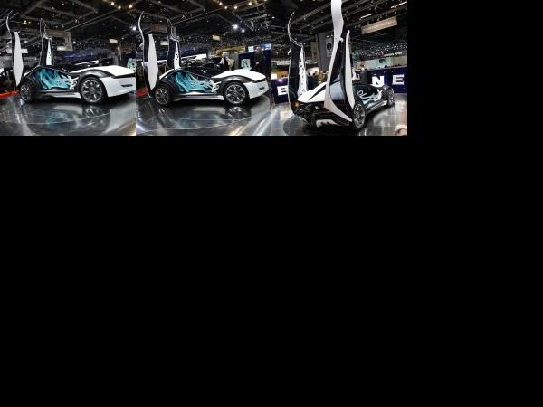 Geneva Bertone Alfa Romeo Pandion Concept Geneva 2010 (2010) - picture 1 of 3