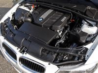 BMW 320d EfficientDynamics Edition (2009) - picture 8 of 12