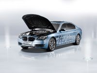 BMW Concept 7 Series ActiveHybrid (2008) - picture 1 of 13