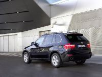 BMW X5 Security Plus (2009) - picture 4 of 35