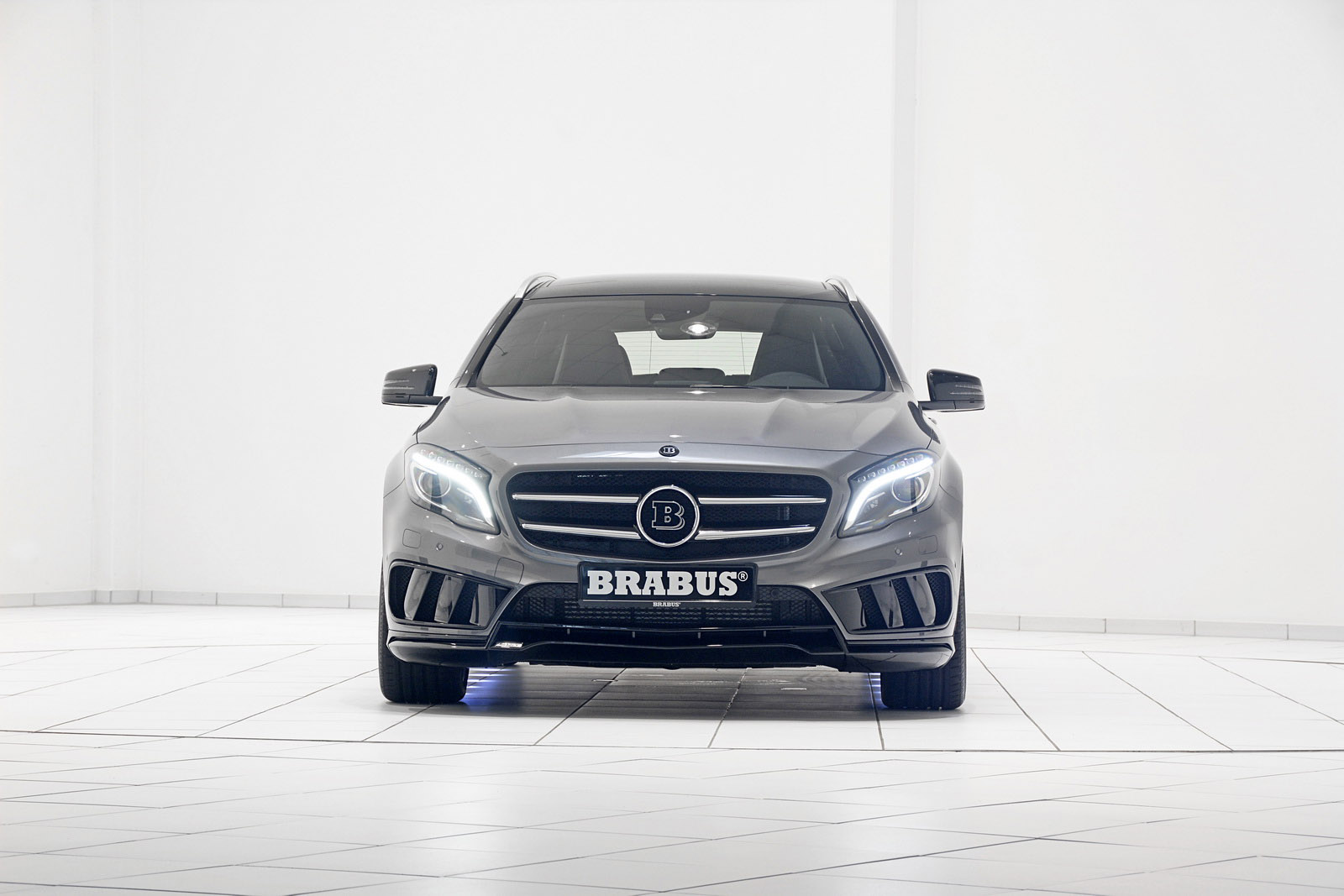 Brabus 2014 Mercedes-Benz GLA-Class