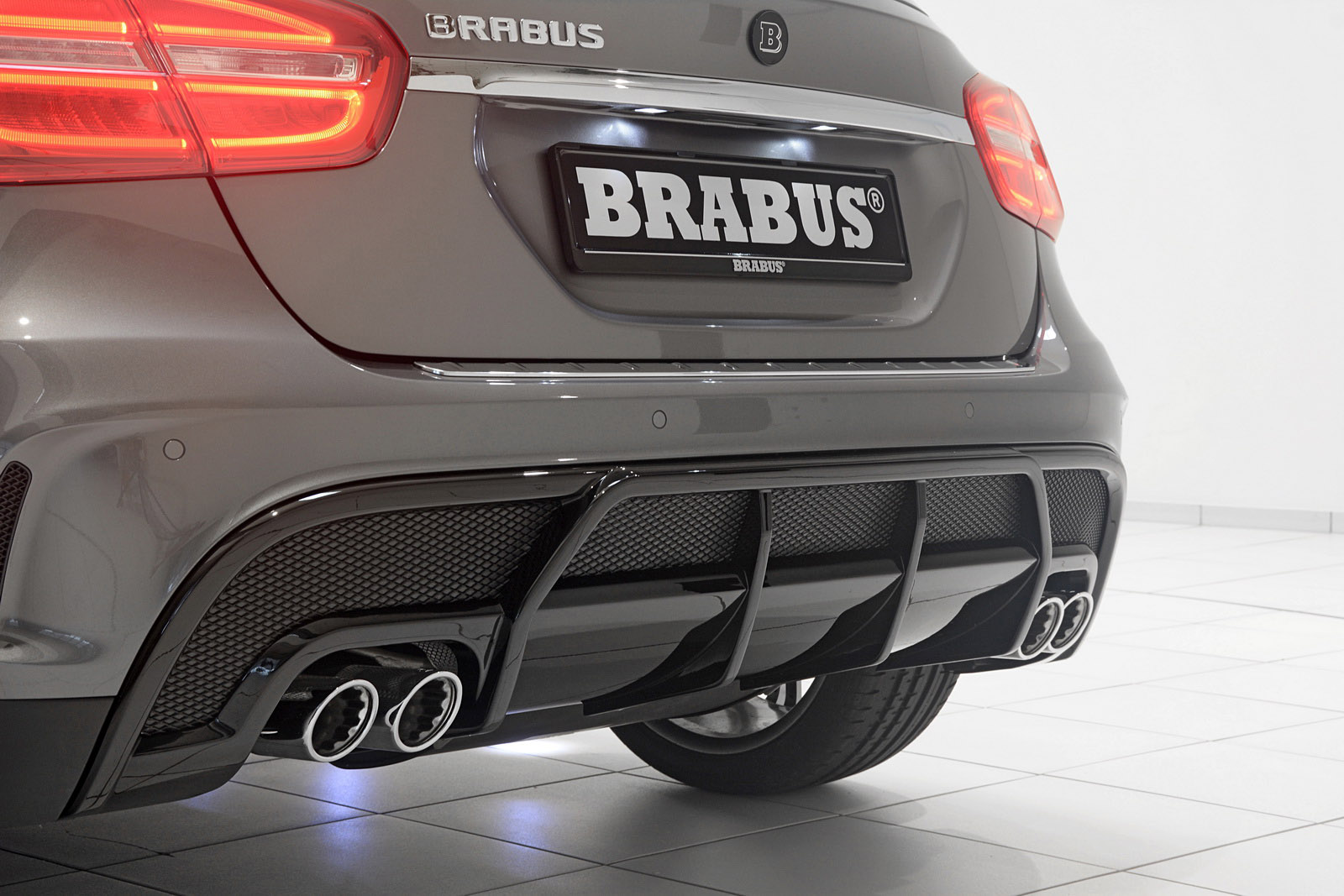 Brabus 2014 Mercedes-Benz GLA-Class