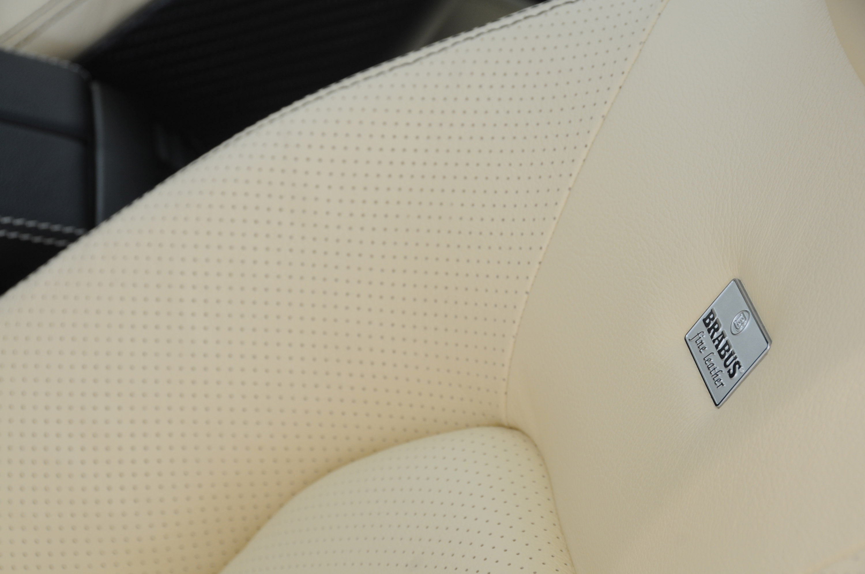Brabus Mercedes-Benz E V12 Coupe
