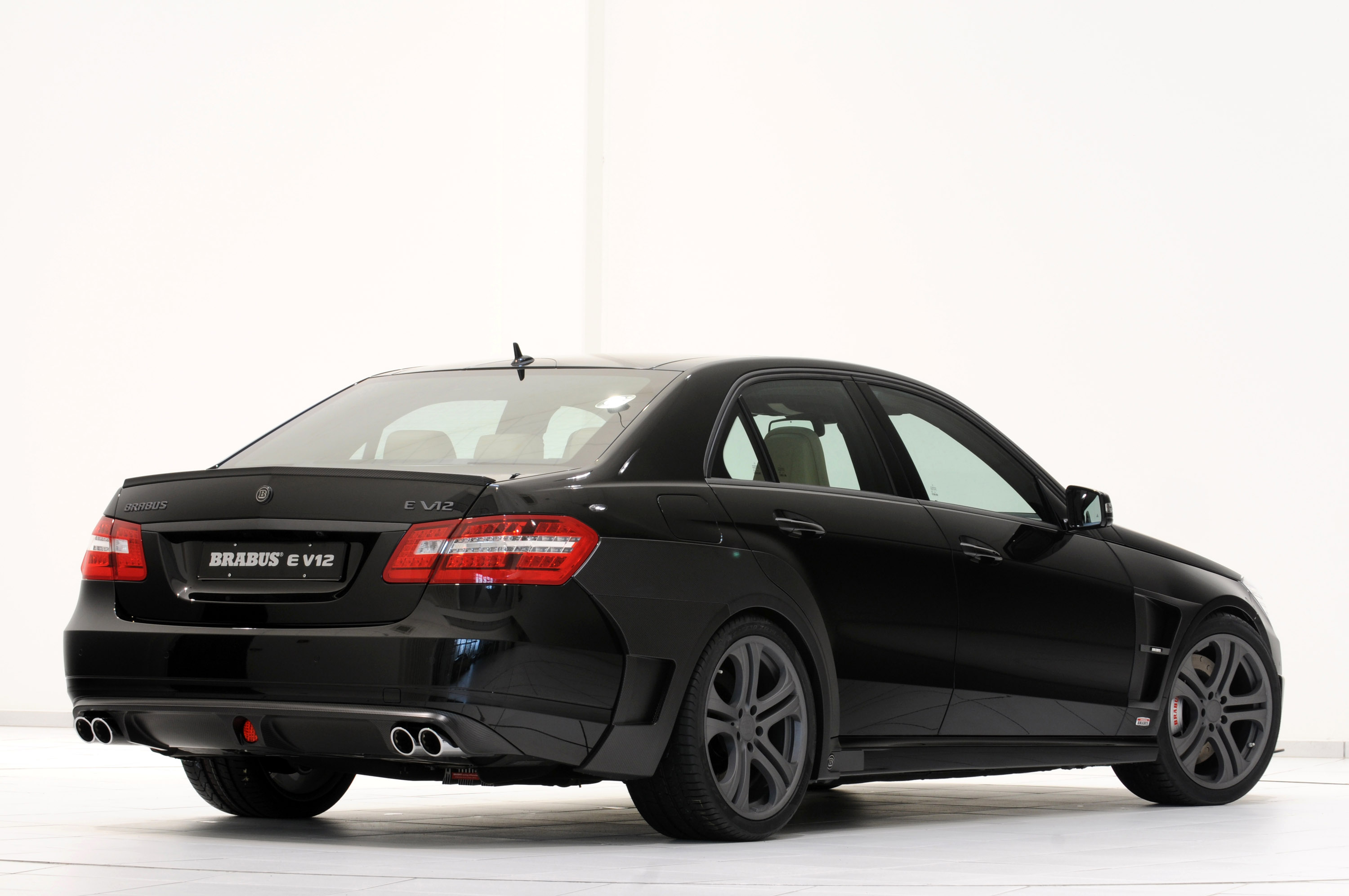 Brabus Mercedes-Benz E V12