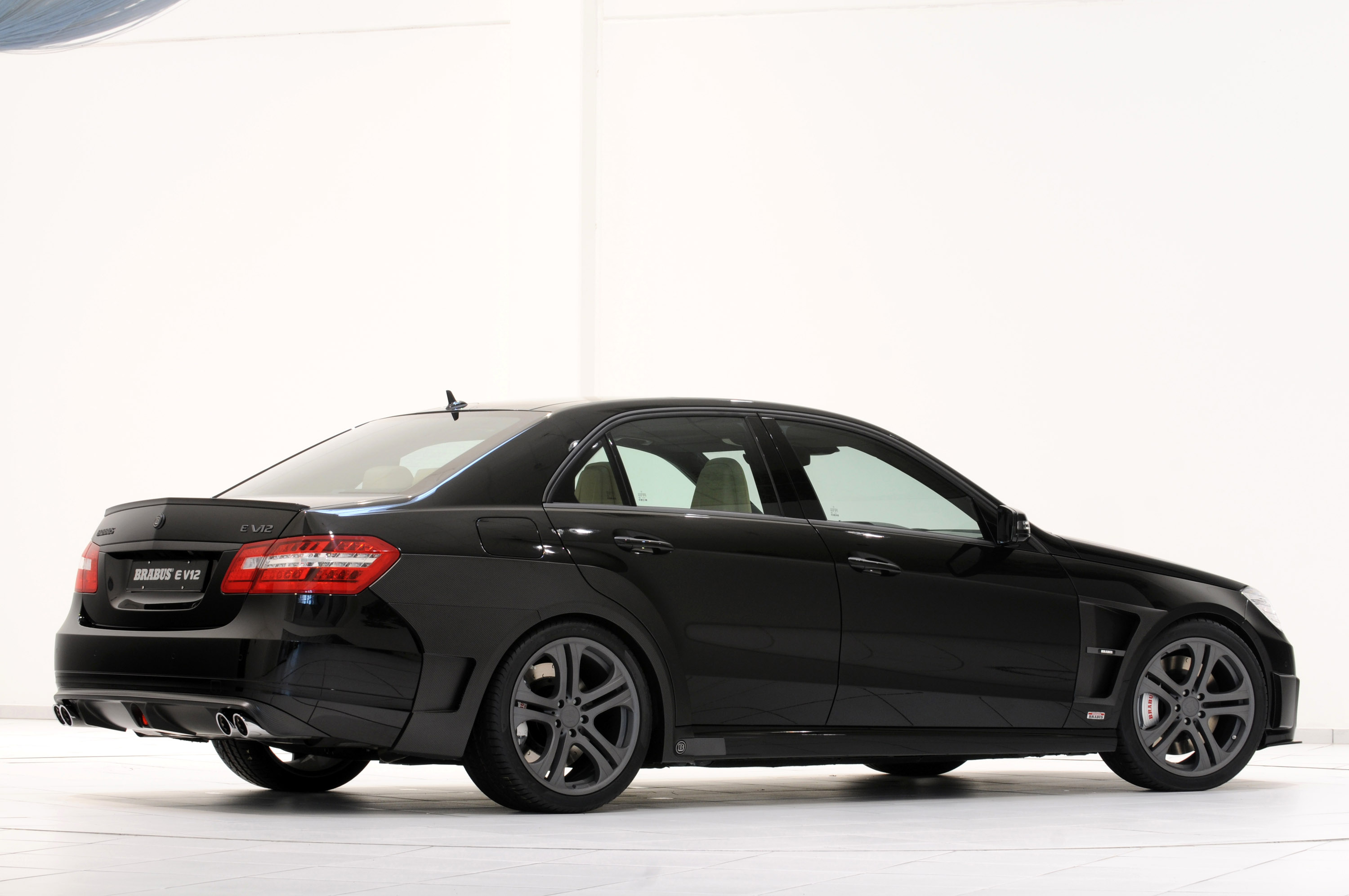 Brabus Mercedes-Benz E V12