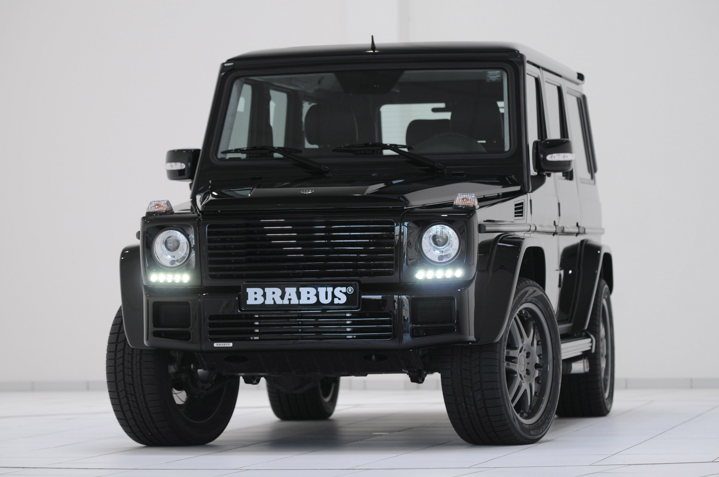 Brabus Mercedes-Benz G V12 S Biturbo