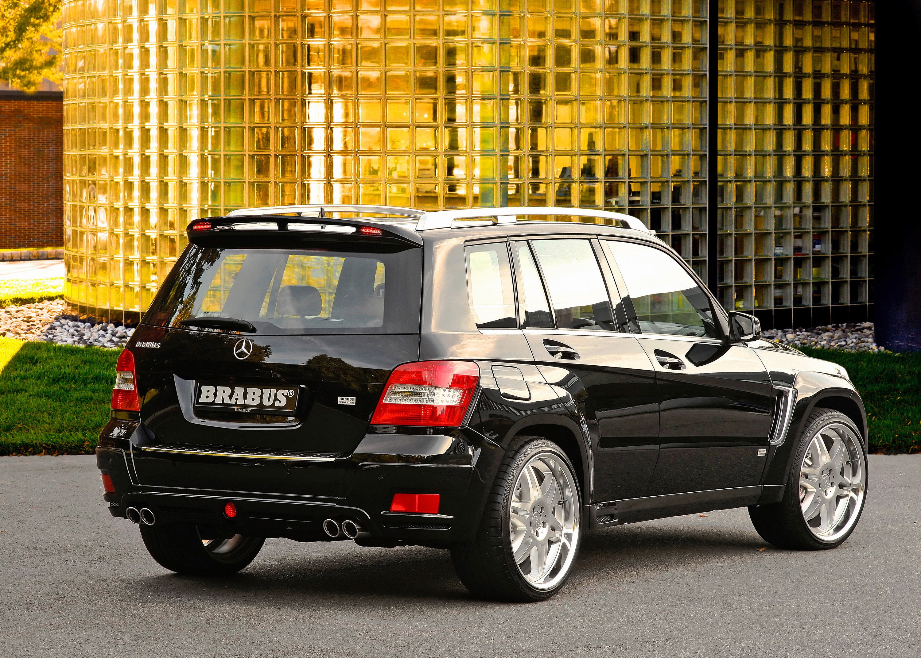 Brabus Mercedes-Benz GLK Widestar