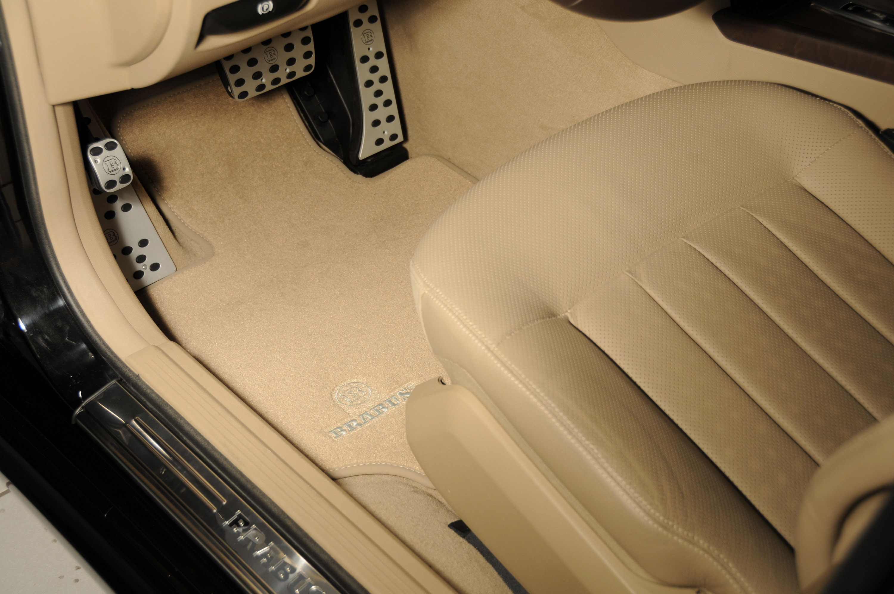 Brabus Mercedes E-Class (W 212)