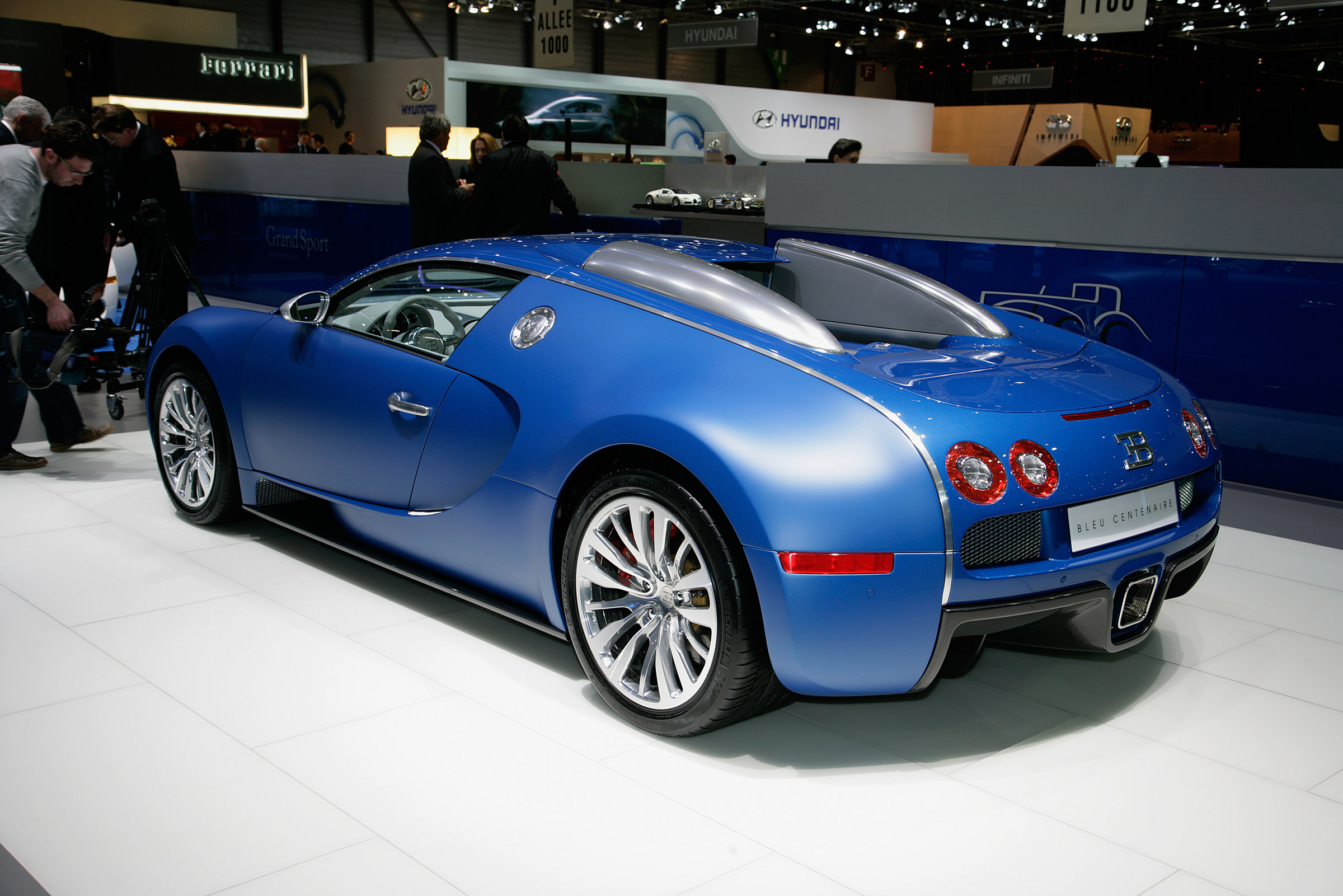 Geneva Bugatti Veyron Bleu Centenaire Geneva 2009