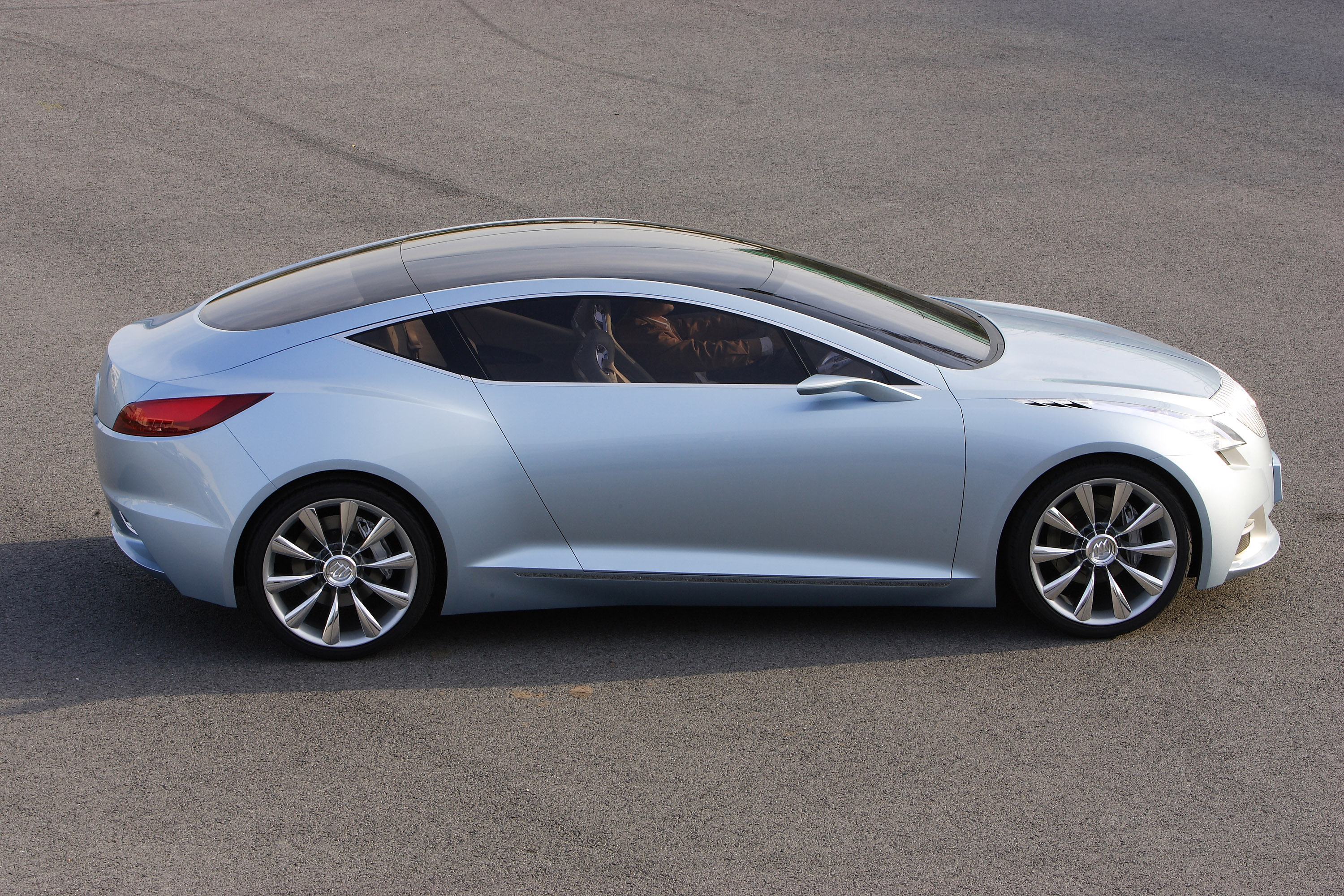 Buick Riviera Concept Coupe 2007