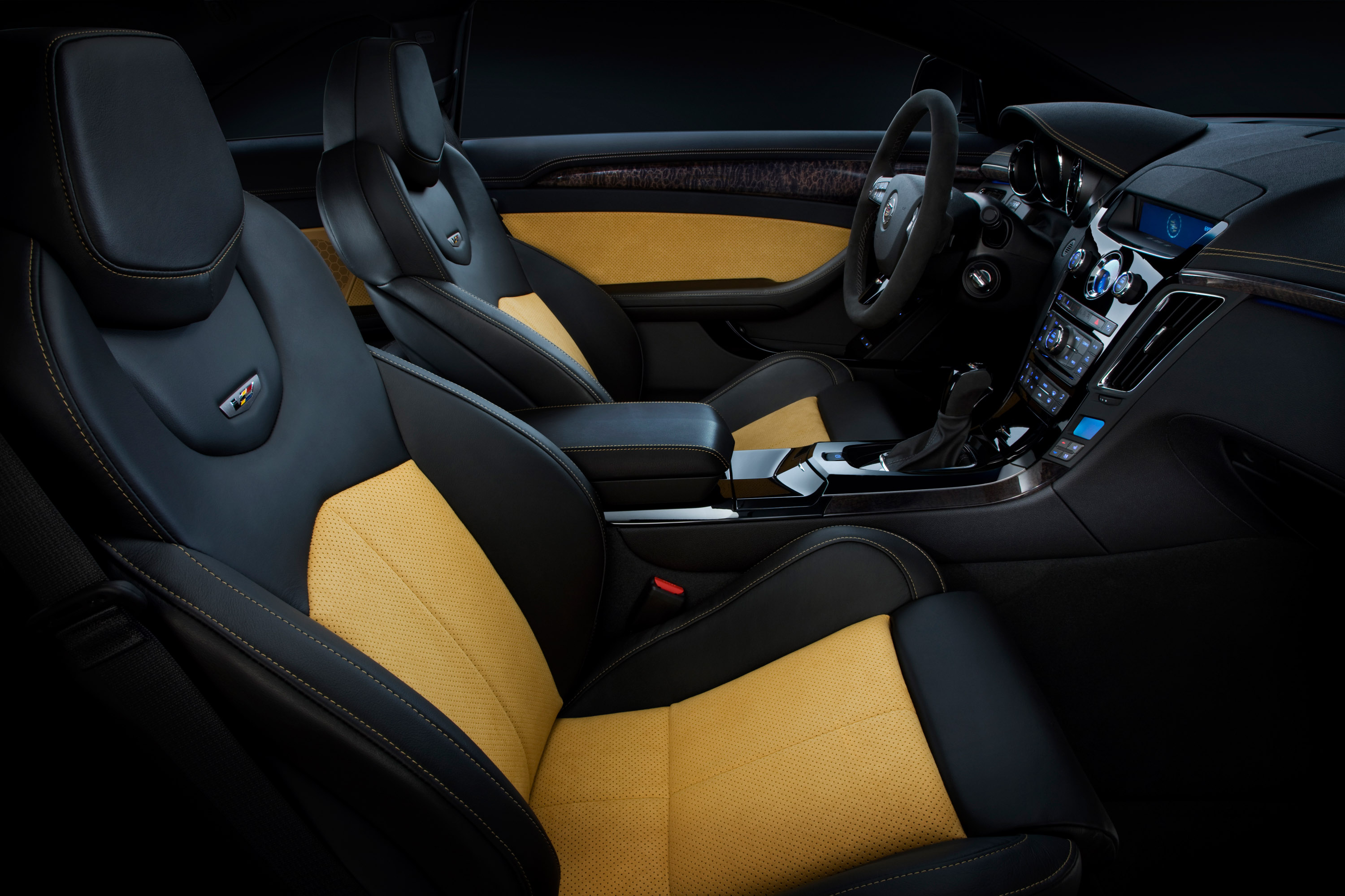 Cadillac CTS-V Black Diamond