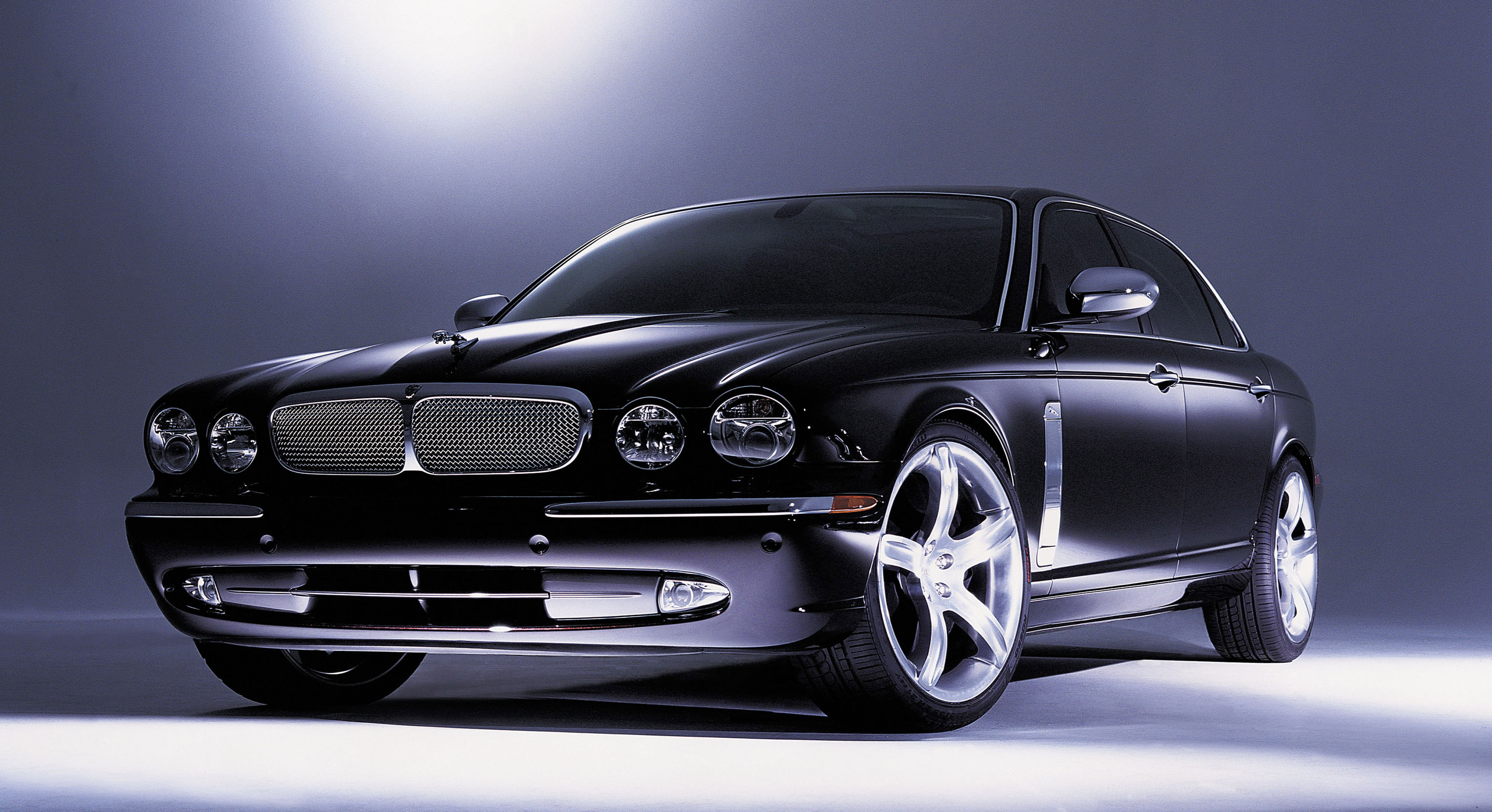 Jaguar Concept Eight 2004