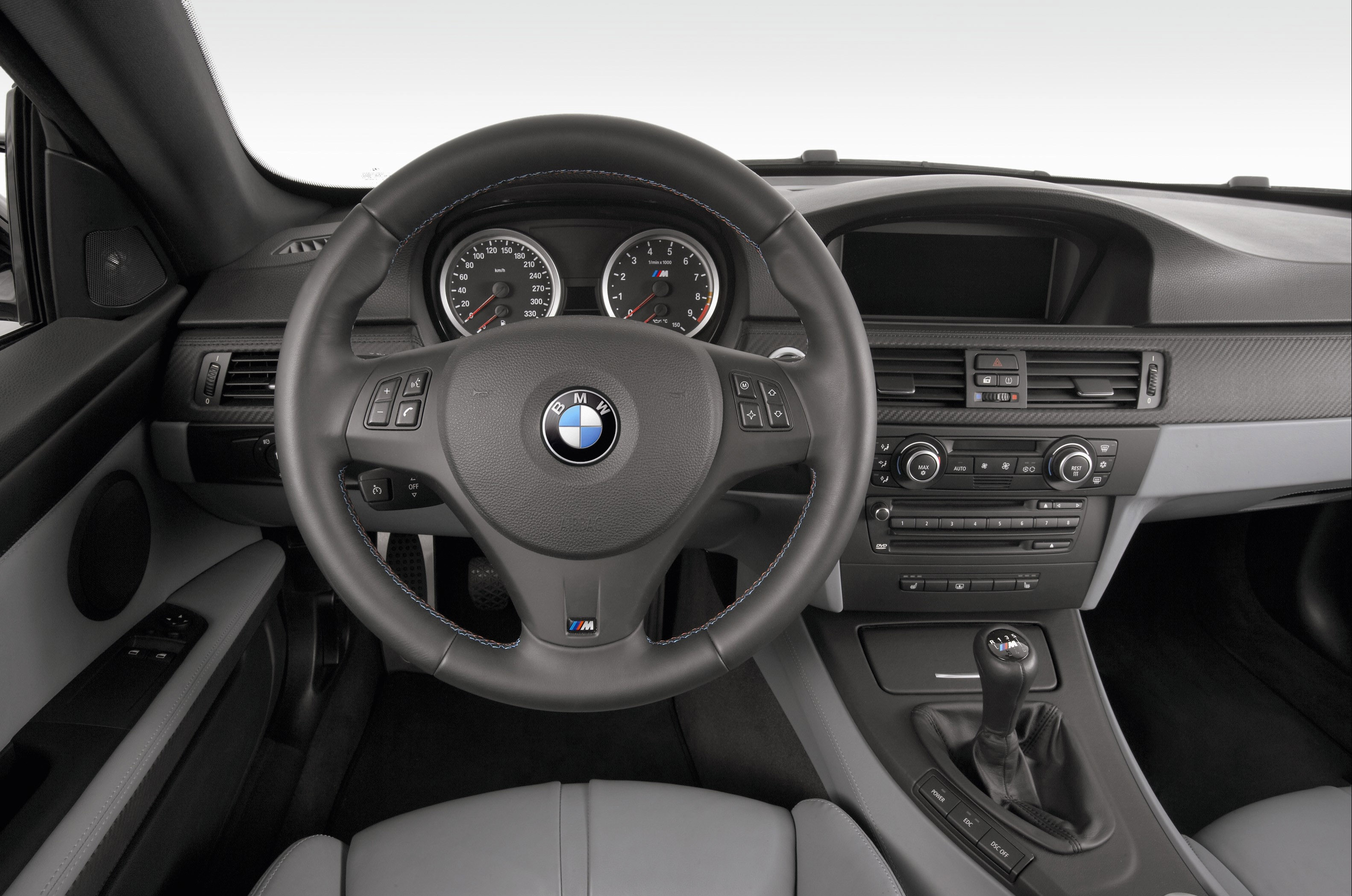 BMW Cutting-edge F1 technology for production models