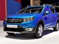 Dacia Sandero Stepway Paris 2014 (2014)
