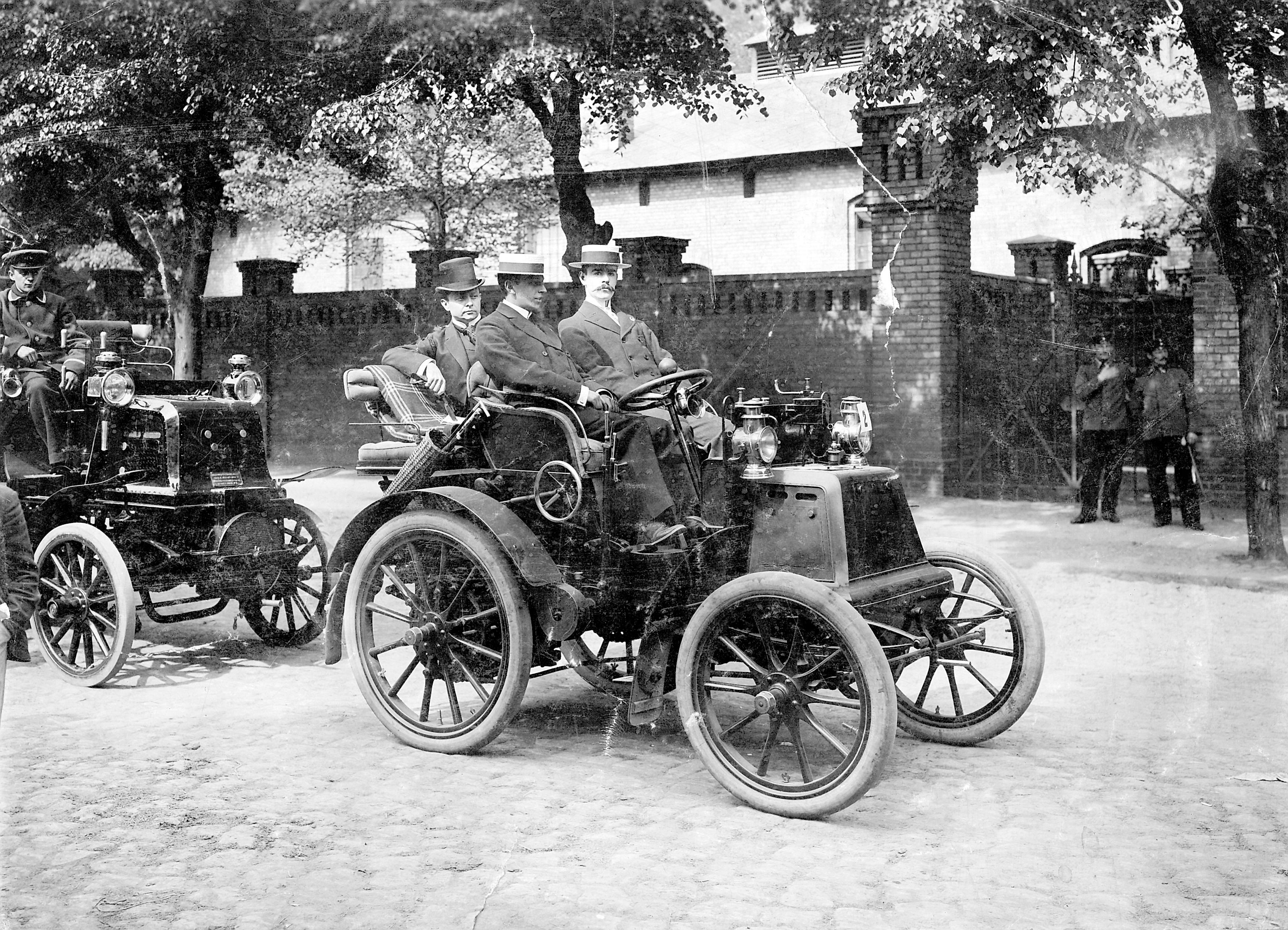 Mercedes-Benz Daimler Motoren Gesellschaft