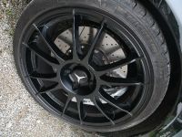 edo competition Mercedes-benz C63 AMG (2009) - picture 3 of 13