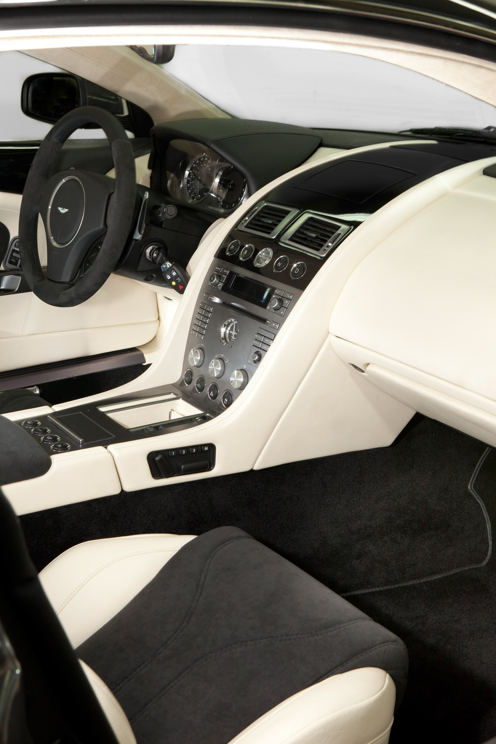 edo competition Aston Martin DBS