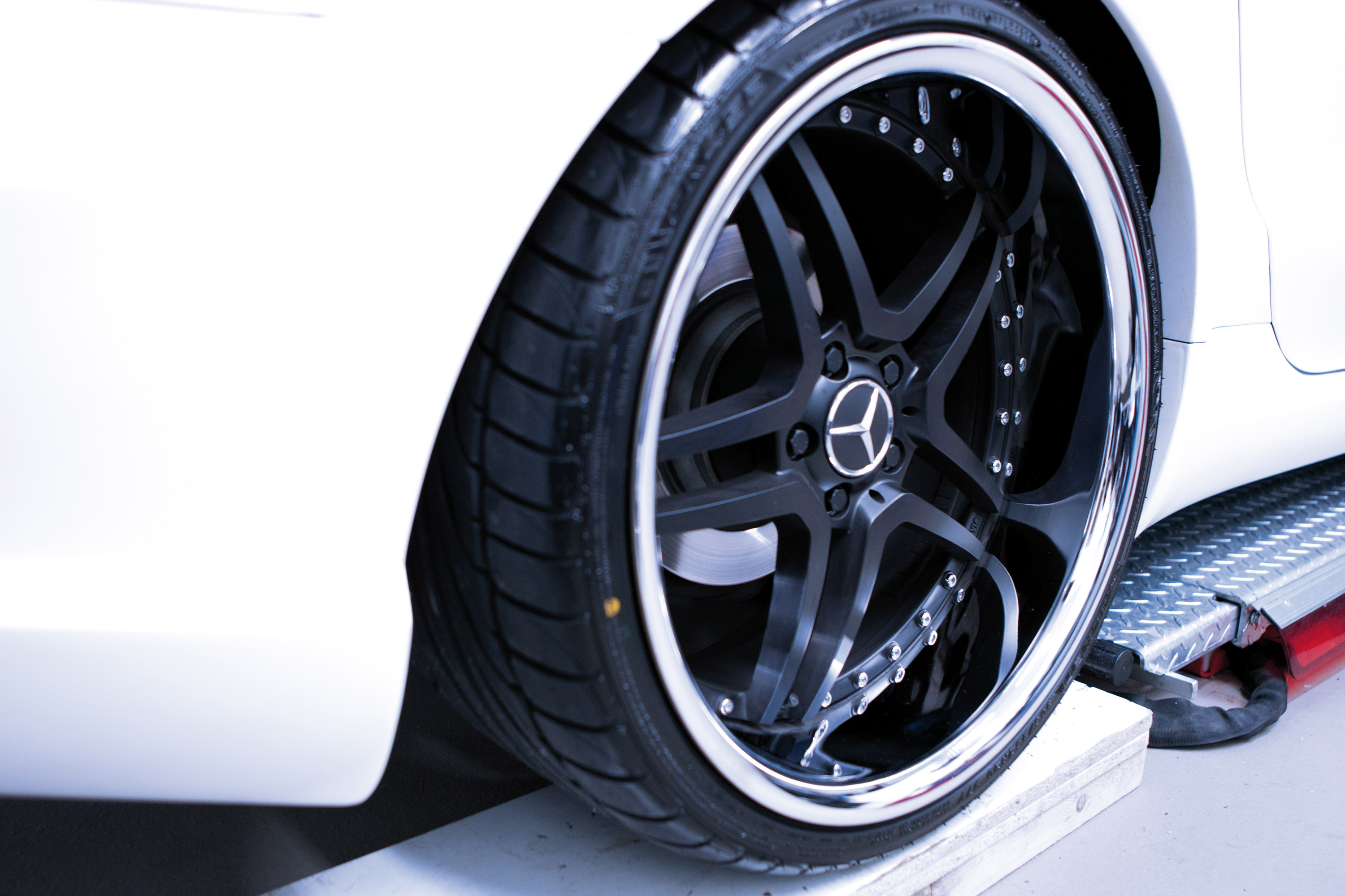 Mercedes-Benz Famous Parts Mercedes-Benz SL500