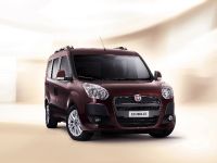 Fiat Doblo (2010) - picture 2 of 8