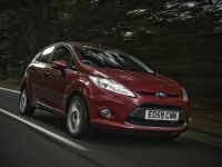 Ford Fiesta Titanium (2010) - picture 2 of 6