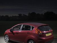 Ford Fiesta Titanium (2010) - picture 3 of 6