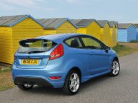 Ford Fiesta Zetec S (2009) - picture 5 of 15