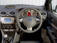Ford Focus ST (2008) - picture 4 of 8