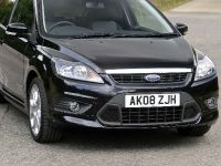 Ford Focus Zetec S (2009) - picture 2 of 6