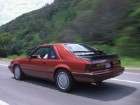 Ford Mustang (1984) - picture 1 of 3