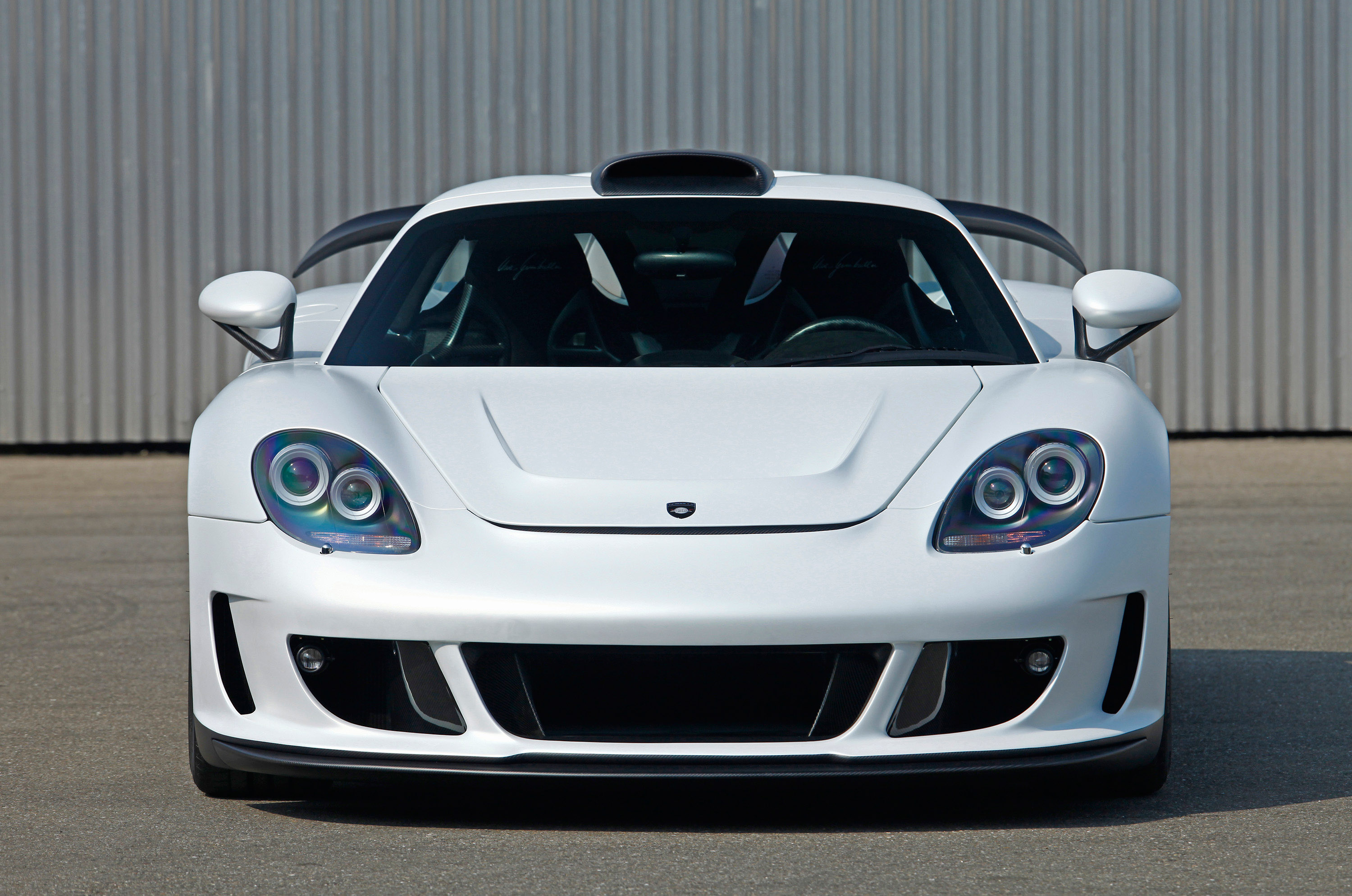GEMBALLA MIRAGE Porsche Carrera GT Carbon Edition