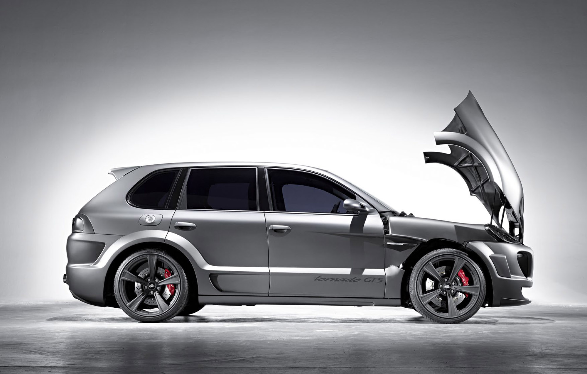 GEMBALLA Tornado 750 GTS Porsche Cayenne Turbo