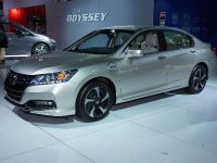 Honda Accord Hybrid New York 2013 (2013)
