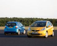 Honda Jazz (2008) - picture 1 of 64