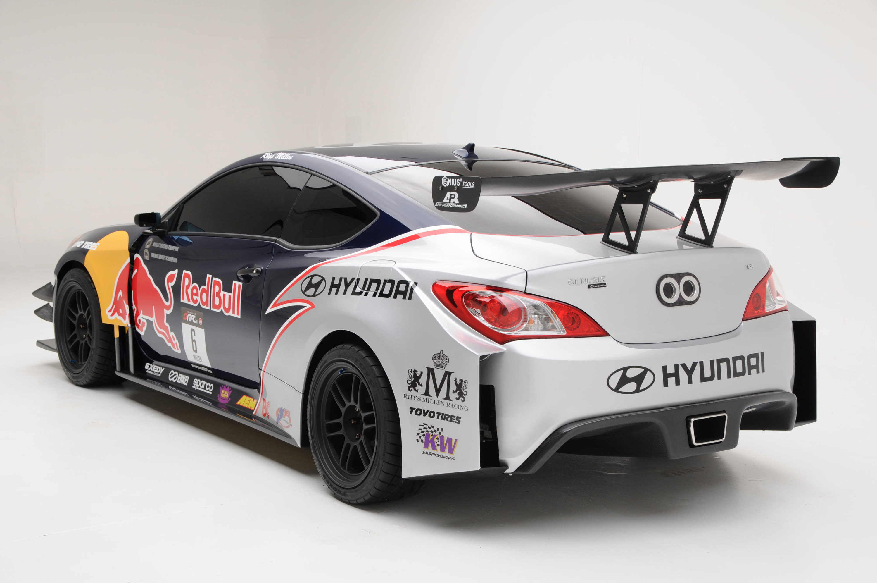 Hyundai RMR Red Bull Genesis Coupe