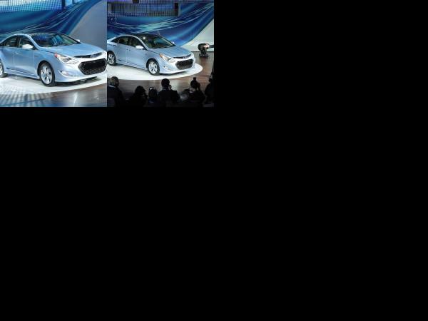New York Hyundai Sonata Hybrid New York 2010 (2010) - picture 1 of 2