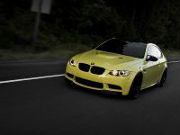 IND Dakar Yellow BMW M3 (2009) - picture 3 of 15