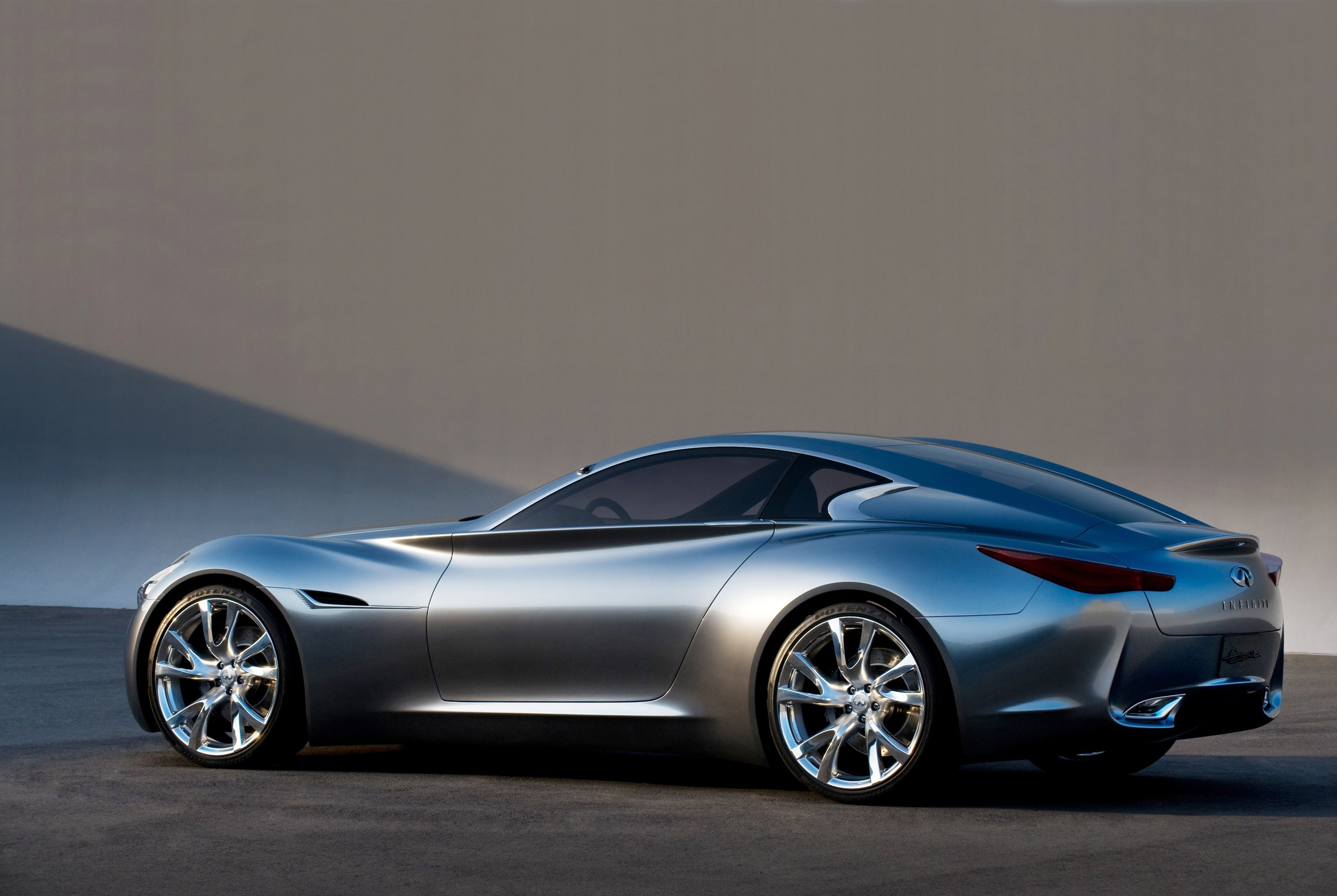 Infiniti Essence concept