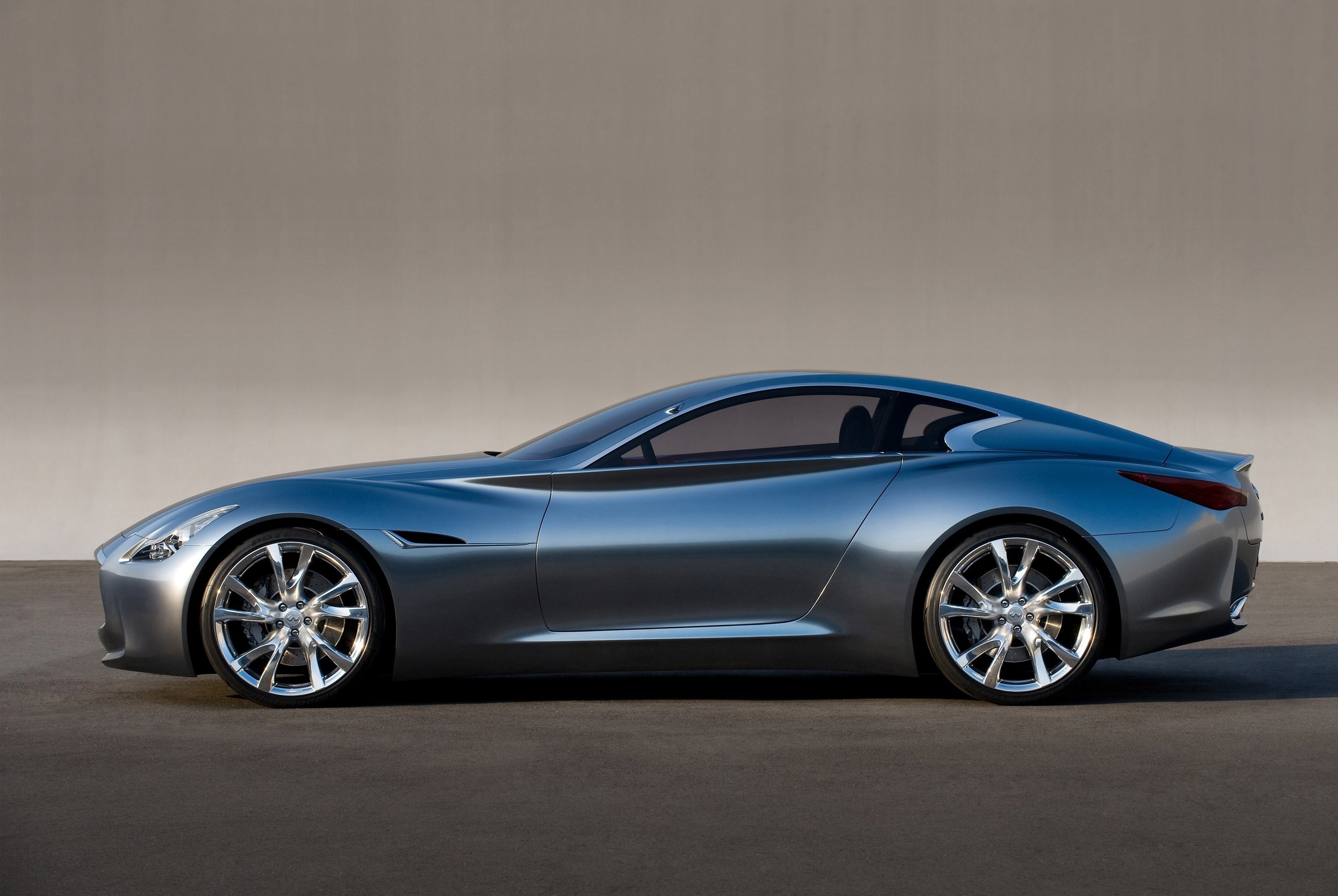 Infiniti Essence concept
