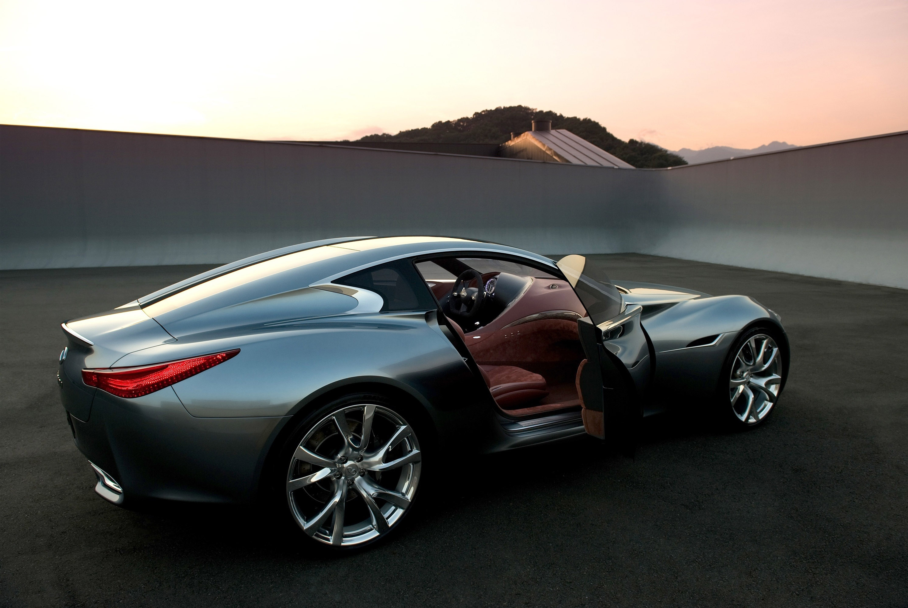 Infiniti Essence concept